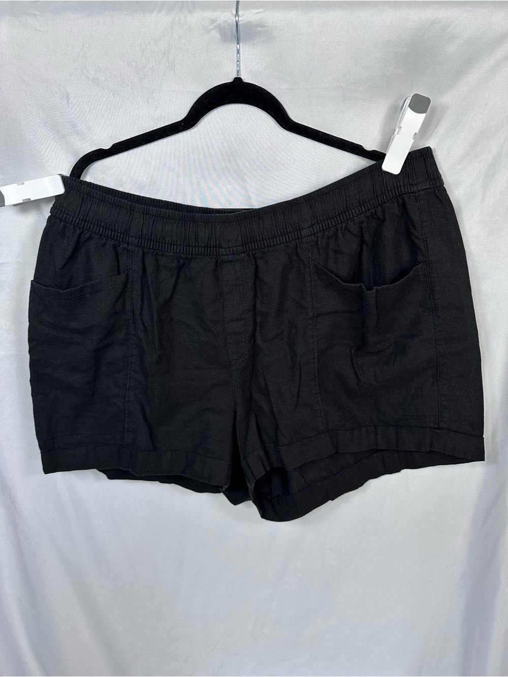 Old Navy Black high wasted drawstring shorts Size 2X